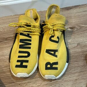 adidas NMD HU